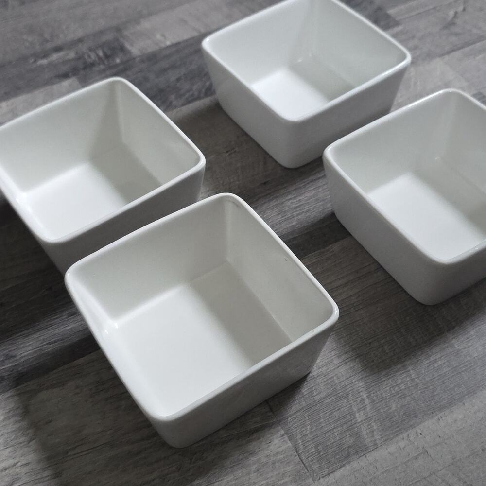 White Square Ceramic Ramekin Set, 4 - Picture 2 of 3